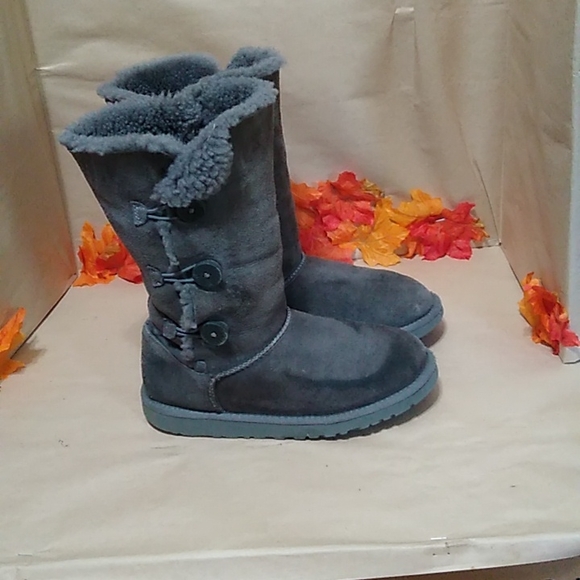 UGG boots sz 5 - Picture 2 of 6
